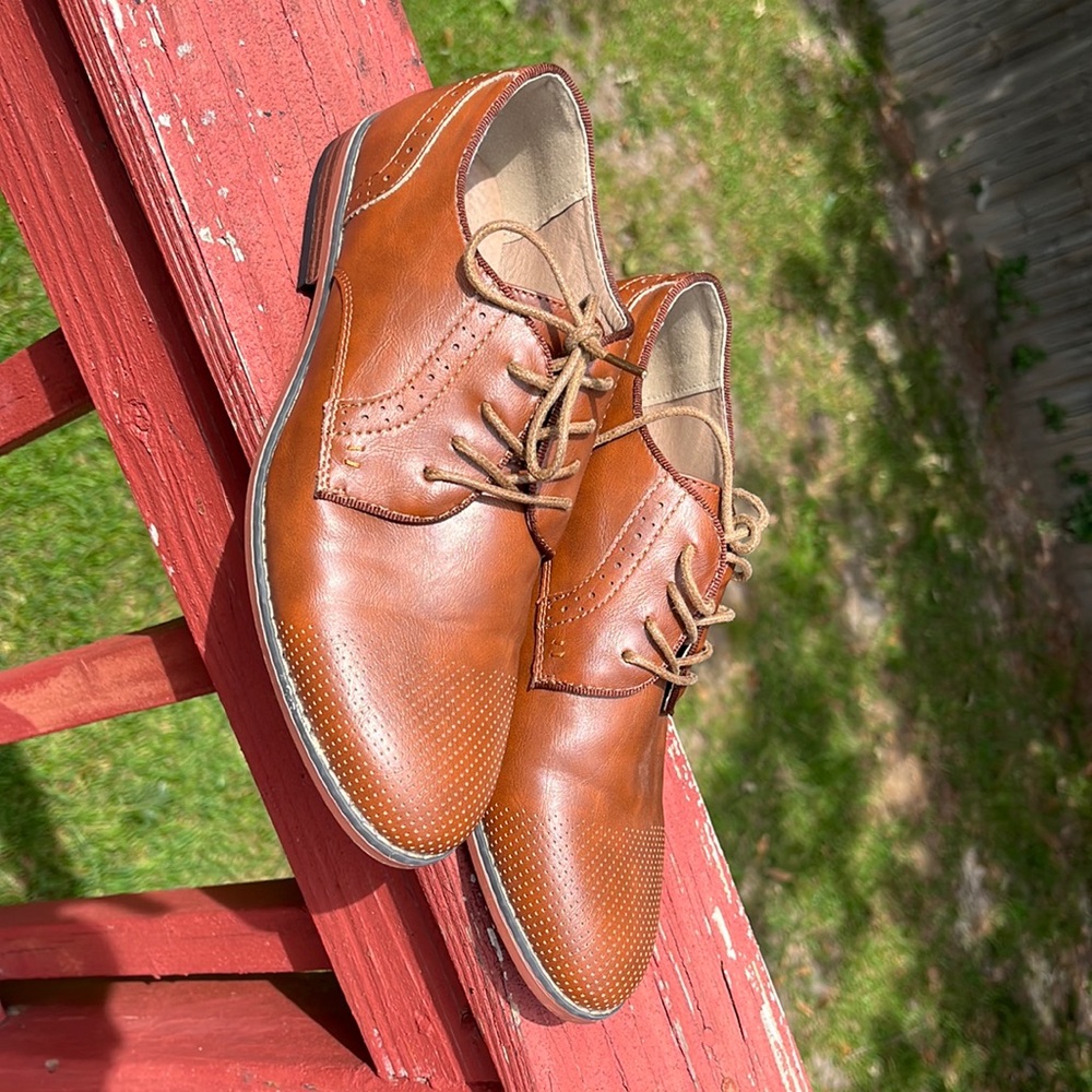 Steve Madden Brown Lofts - worn once!